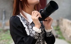 柳岩回京略显发福